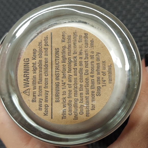 Winter Woods scented candles - Picture 2 of 5